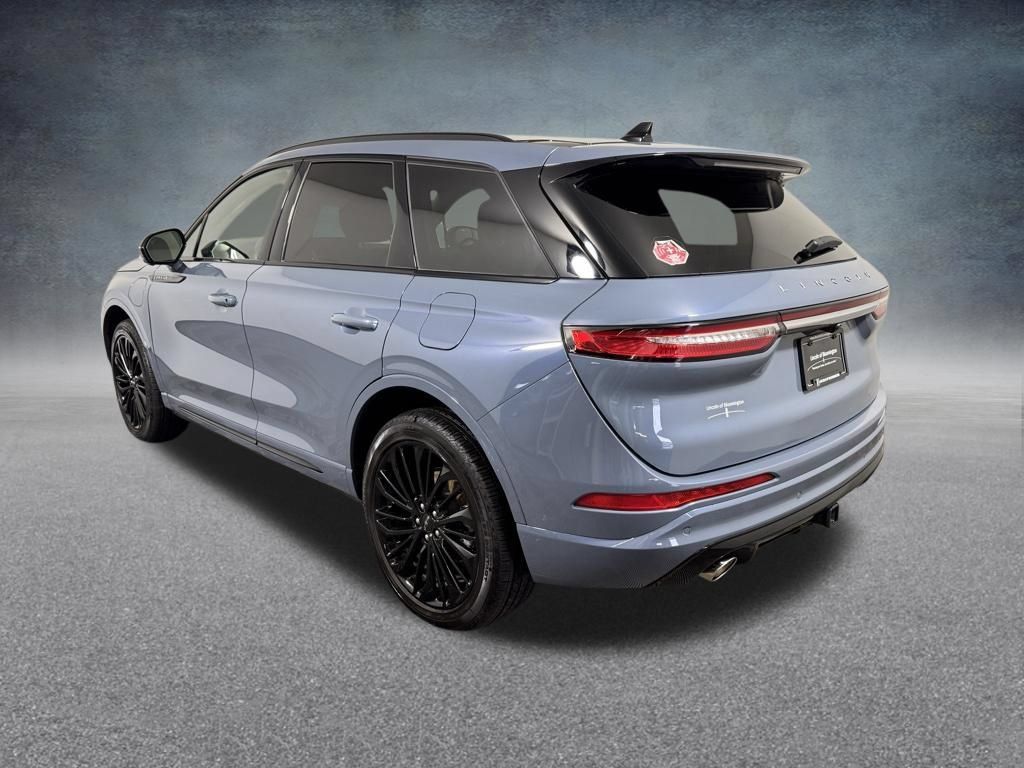 New 2025 Lincoln Corsair Grand Touring w/ Equipment Group 302A AWD/4WD image 4