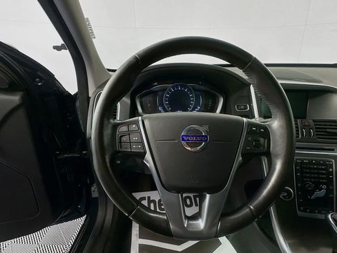 Used 2016 Volvo XC60 T6 Platinum w/ Protection Package AWD/4WD image 11