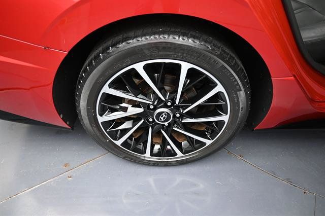 Used 2021 Hyundai Sonata Limited w/ Cargo Package FWD image 27