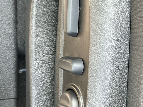 Certified 2023 Chevrolet Equinox LS w/ LS Convenience Package image 26