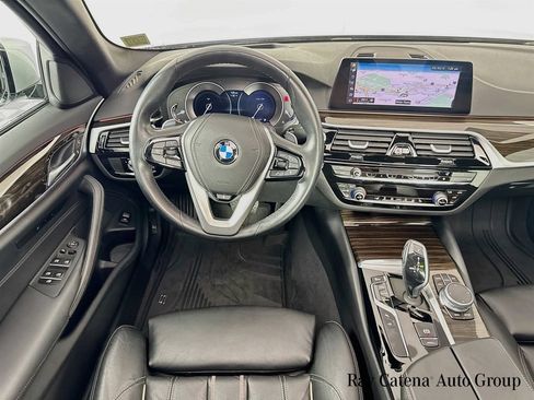 Used 2019 BMW 530i xDrive w/ Premium Package AWD/4WD image 23