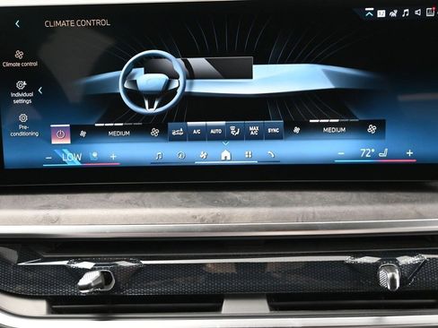 Used 2026 BMW X5 xDrive40i w/ Climate Comfort Package image 11