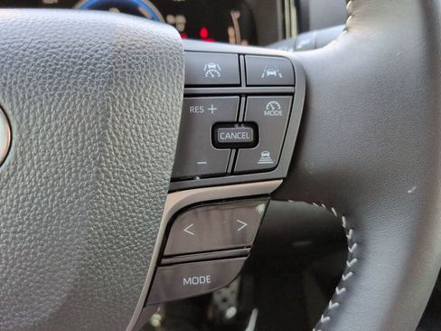 Used 2026 Toyota Camry SE FWD image 23