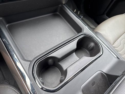 Used 2024 Chevrolet Silverado 2500 ZR2 w/ Technology Package image 38