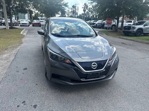 Used 2018 Nissan Leaf S w/ S Charge Package FWD image 4