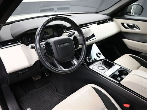 Used 2020 Land Rover Range Rover Velar R-Dynamic S image 12