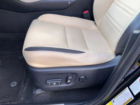 Used 2016 Lexus NX 200t FWD image 17