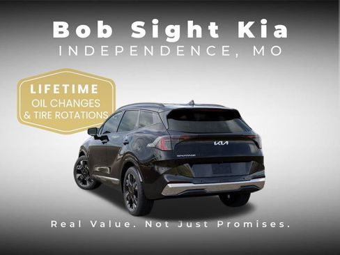New 2026 Kia Sportage SX FWD image 4