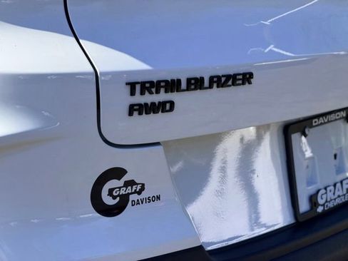 Used 2022 Chevrolet TrailBlazer RS AWD/4WD image 26