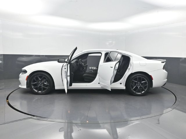 Used 2021 Dodge Charger SXT w/ Blacktop Package RWD image 33