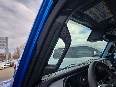 Used 2024 Jeep Wrangler Sahara w/ Technology Group AWD/4WD image 41