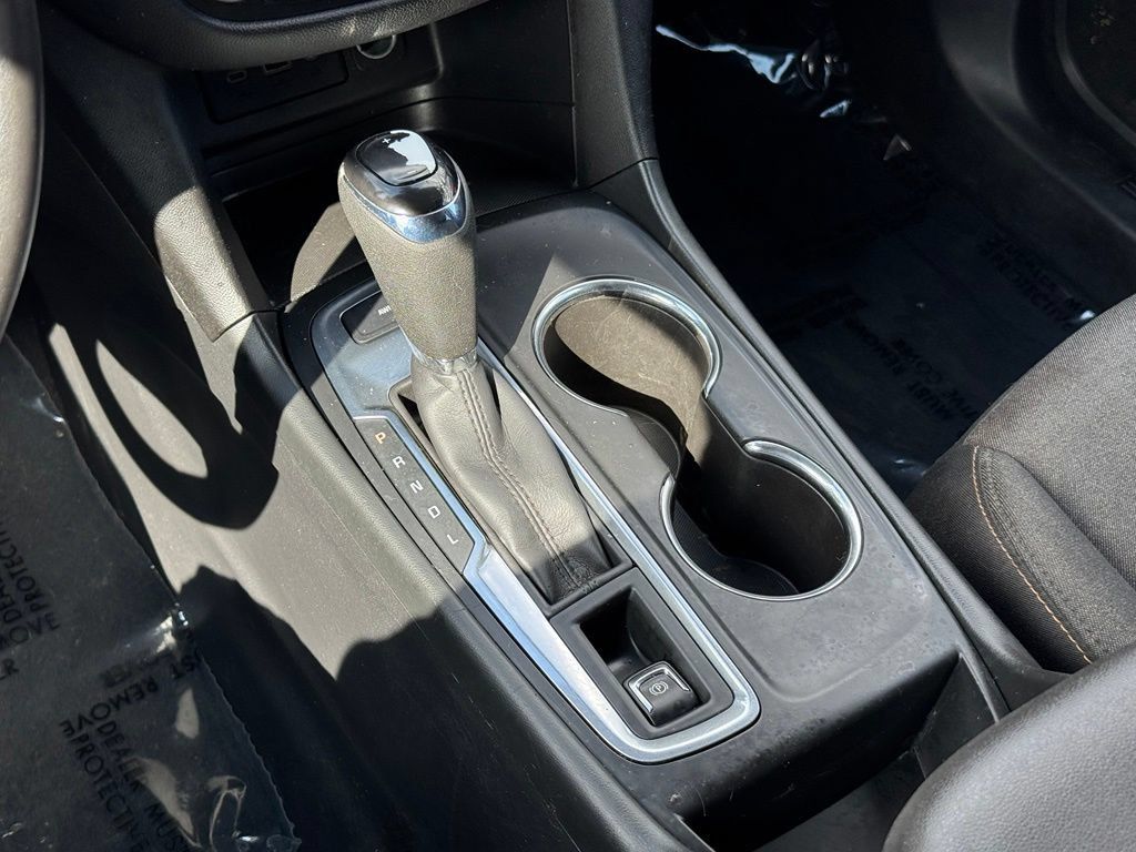 Used 2020 Chevrolet Equinox LT AWD/4WD image 17