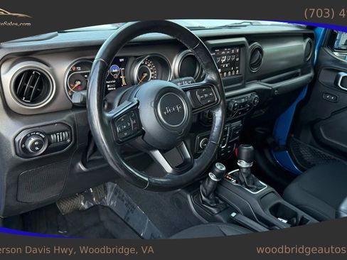 Used 2020 Jeep Gladiator Sport w/ Quick Order Package 24S image 16