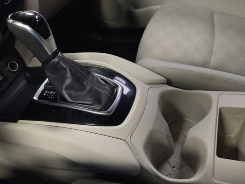 Used 2019 Nissan Rogue Sport SV FWD image 26