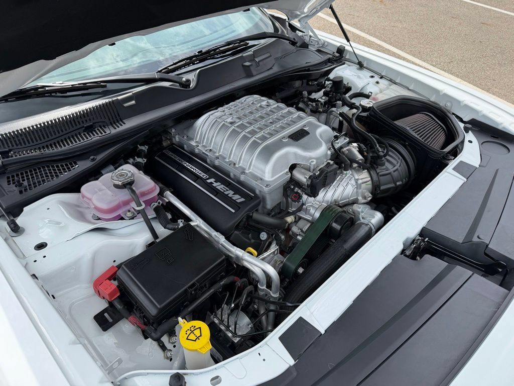 Used 2019 Dodge Challenger SRT Hellcat Redeye RWD image 31