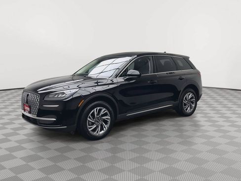 Used 2023 Lincoln Corsair AWD w/ Towing Package image 35