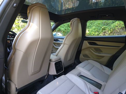 Used 2023 Porsche Taycan 4 Cross Turismo w/ Premium Package image 14