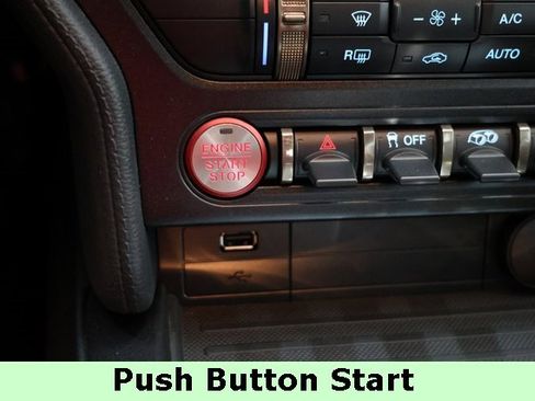 Used 2022 Ford Mustang Shelby GT500 w/ Technology Package image 20