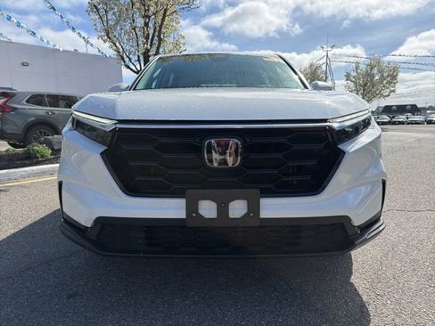 Used 2024 Honda CR-V EX image 2