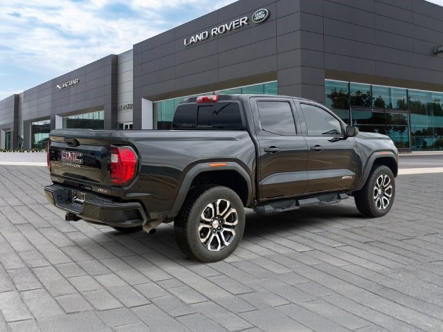 Used 2024 GMC Canyon AT4 w/ AT4 Premium Package AWD/4WD image 5