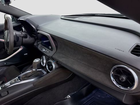 Used 2023 Chevrolet Camaro ZL1 image 27