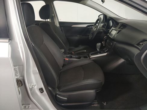 Used 2019 Nissan Sentra S image 24