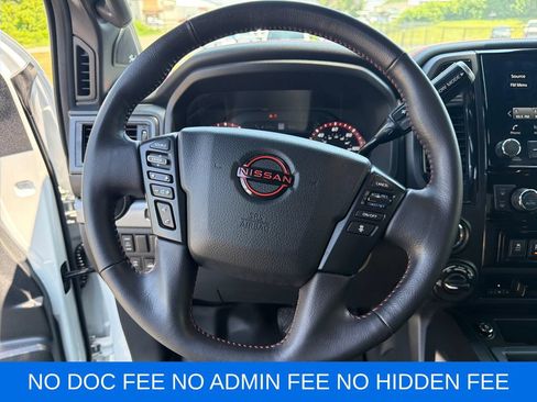 Used 2023 Nissan Titan PRO-4X w/ Pro-4x Convenience Package AWD/4WD image 16