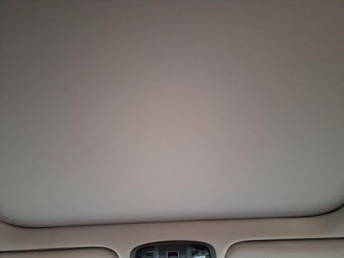 Used 2018 Kia Sorento SX image 13