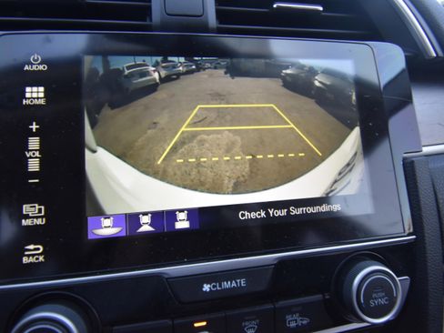 Used 2018 Honda Civic EX-L image 13