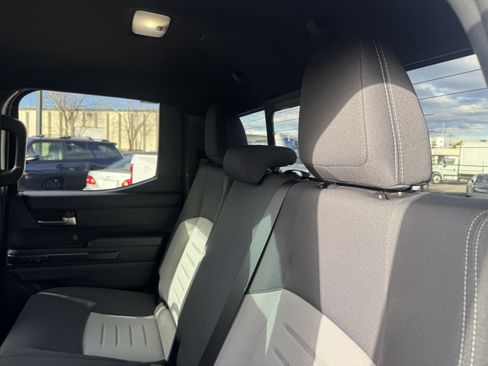 Used 2024 Toyota Tacoma TRD Off-Road w/ TRD Off Road Upgrade Package image 15