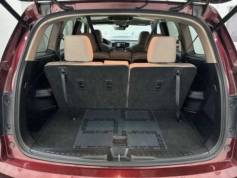 Used 2020 Honda Pilot Touring image 39