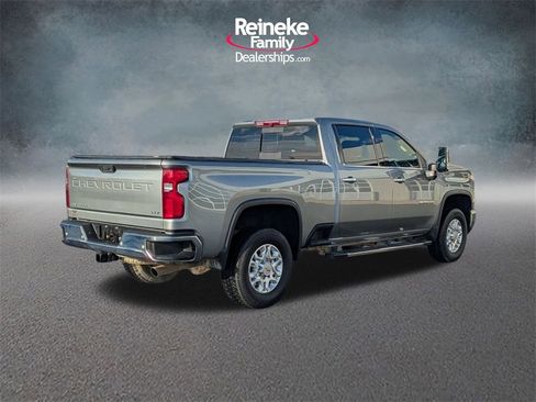 Used 2024 Chevrolet Silverado 2500 LTZ w/ LTZ Plus Package image 5