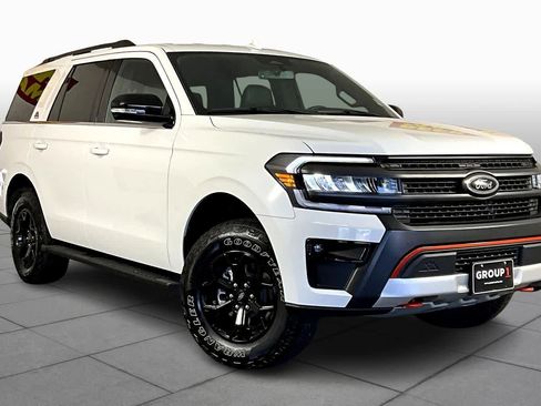 Used 2024 Ford Expedition Timberline image 2