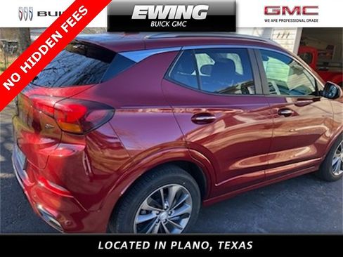 Used 2023 Buick Encore GX Select w/ Experience Buick Package image 3