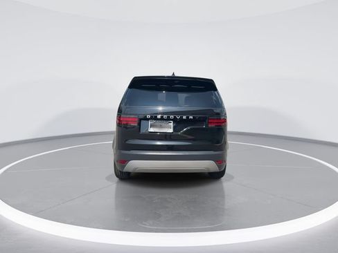Used 2024 Land Rover Discovery S AWD/4WD image 7