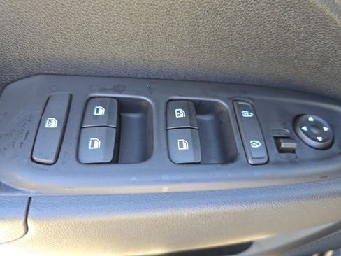 New 2026 Hyundai Venue SEL image 8