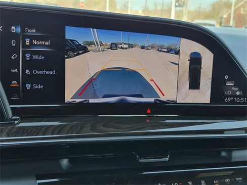 Used 2021 Cadillac Escalade Sport Platinum image 34