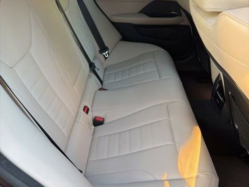 Used 2023 BMW i4 eDrive40 w/ M Sport Package RWD image 15