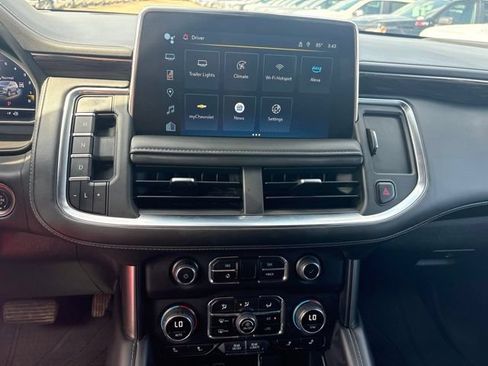 Used 2023 Chevrolet Tahoe LT w/ Luxury Package AWD/4WD image 23