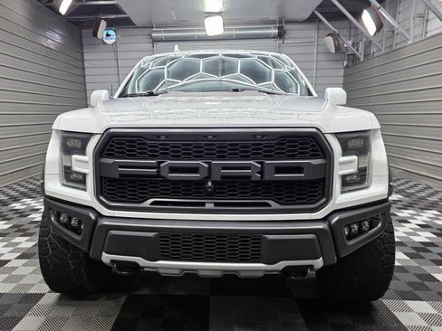 Used 2019 Ford F150 Raptor w/ Equipment Group 802A Luxury AWD/4WD image 4