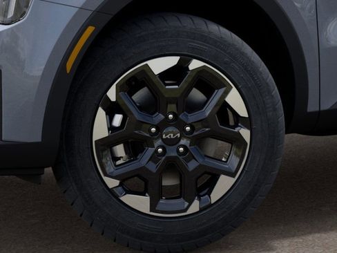 New 2025 Kia Sorento S image 9