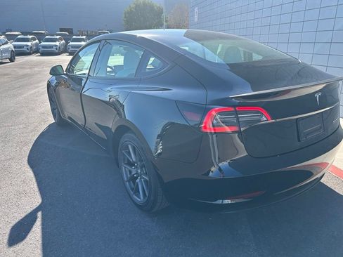 Used 2023 Tesla Model 3 Standard Range RWD image 8