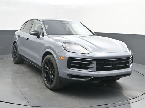 New 2026 Porsche Cayenne image 9
