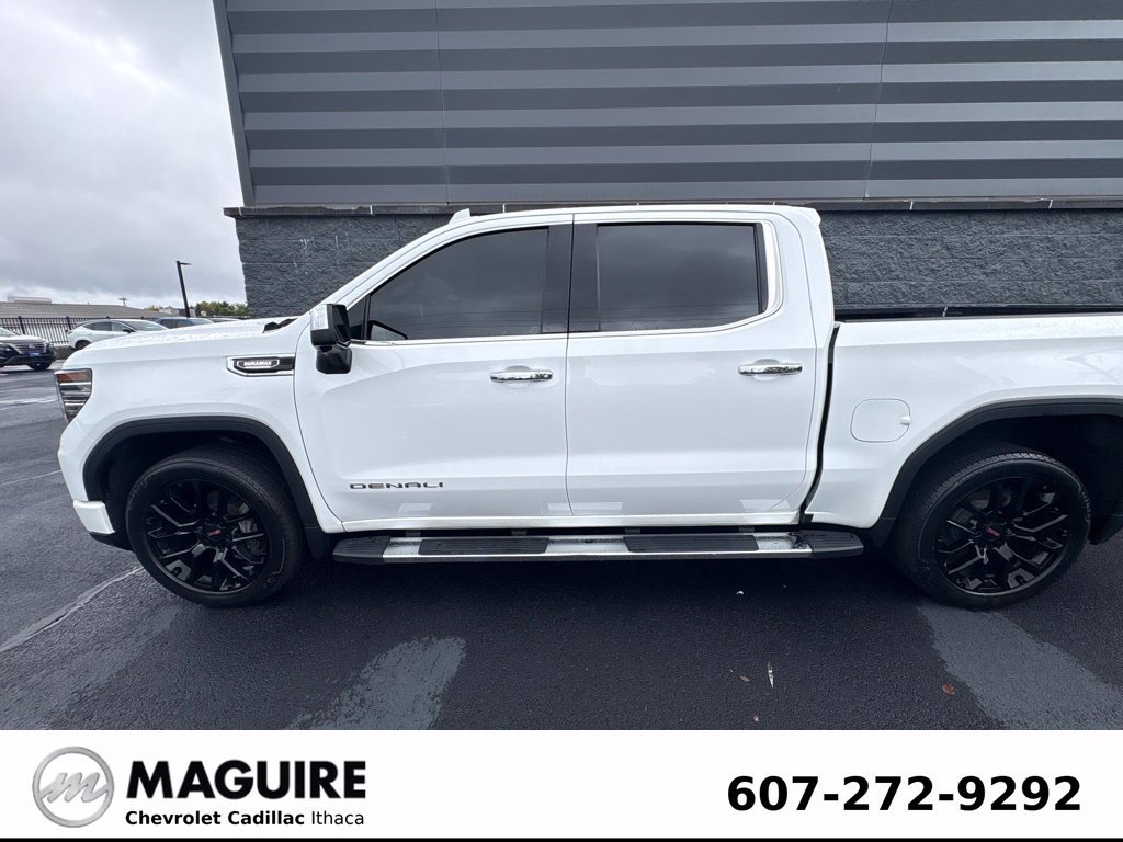 Used 2023 GMC Sierra 1500 Denali AWD/4WD image 1