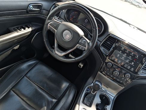 Used 2021 Jeep Grand Cherokee High Altitude AWD/4WD image 9