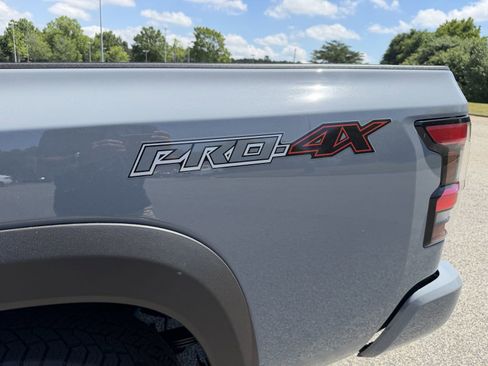 New 2026 Nissan Frontier PRO-4X w/ Pro-4x Convenience Package AWD/4WD image 30