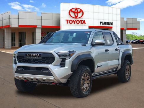 New 2026 Toyota Tacoma 4x4 Double Cab Hybrid image 2