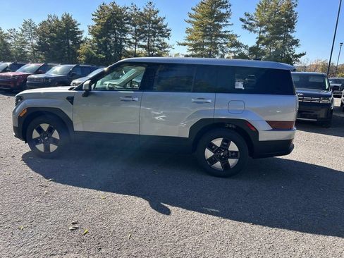 New 2026 Hyundai Santa Fe SE image 4