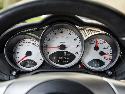 Used 2006 Porsche Cayman S RWD image 9