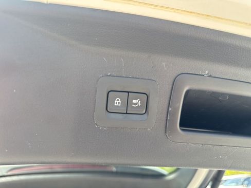 Used 2024 MAZDA CX-90 3.3 Turbo w/ Preferred Plus image 25